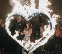 Hochzeitsfeuershow, Feuershow mit Brennendem Herz, Romantik